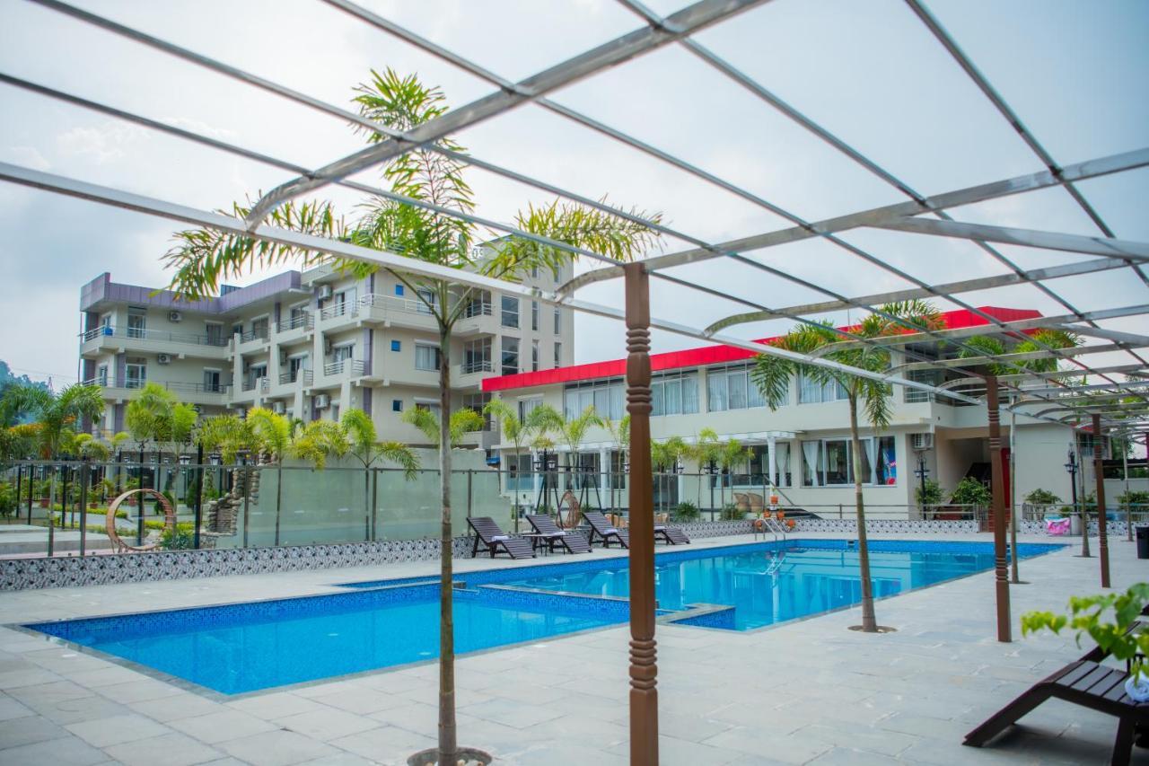 Quick 20 Riverside Hotel Amlekhganj Exterior foto