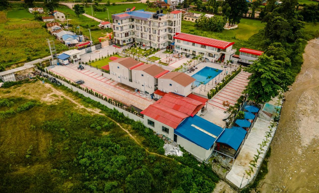 Quick 20 Riverside Hotel Amlekhganj Exterior foto